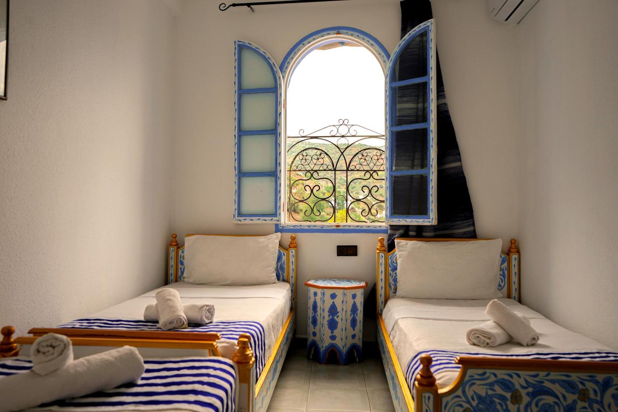 Hotel Marrakech Шефшауэн Экстерьер фото